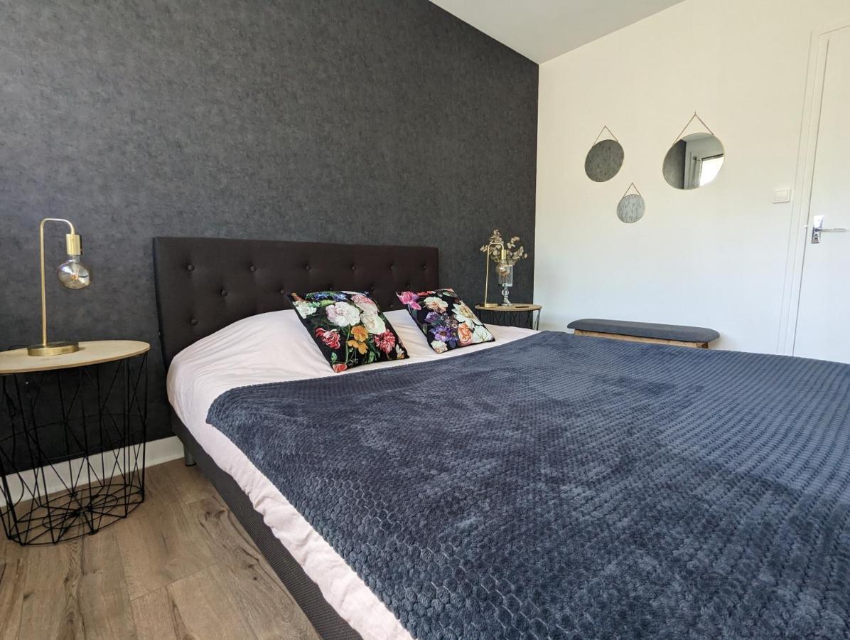 Le Boudoir D'Emma - Jacuzzi Privatif - Detente - Massage Lejlighed Alençon Eksteriør billede